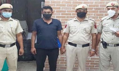 दिल्ली : 400 से ज्यादा लोगों से पूछताछ, 150 सीसीटीवी कैमरों की जांच के बाद गिरफ्त में आया मां की हत्या का आरोपी बेटा