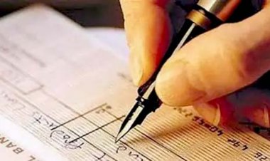 Cheque Book Rule Change : तीन बैंकों के खाताधारकों को अपनी चेक बुक बदलनी होगी