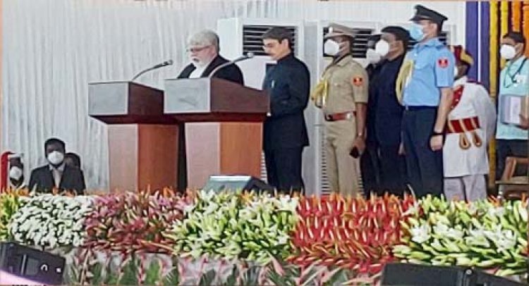 पूर्व IPS अधिकारी रवींद्र नारायण रवि ने तमिलनाडु के राज्यपाल के रूप में शपथ ली, जानें कौन हैं राज्य के नए गवर्नर