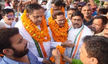 लखनऊ में जगह-जगह हुआ प्रतिज्ञा यात्रा का स्वागत, चंद्रिका देवी माँ के दर्शन से हुआ यात्रा का राजधानी में शुभारंभ