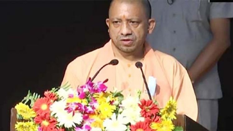 योगी सरकार का बड़ा ऐलान : प्राइवेट स्कूल में पढ़ने वाली दो बहनों में एक की फीस होगी माफ, शिक्षा विभाग को दिए पहल के निर्देश