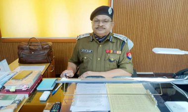 डीआईजी जेल वीपी त्रिपाठी की हुई विदाई, जेल मुख्यालय के तीन अफसर हुए सेवानिवृत्त