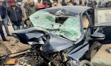 1090 चौराहे पर 100 की स्पीड में कार ने युवक को रौंदा  :  लखनऊ में  बाइक को टक्कर मारने के बाद 55 फीट दूर दीवार से टकराई कार, तीन की मौत