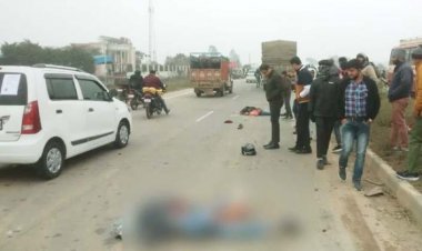 मेरठ में दर्दनाक सड़क हादसा : मेरठ-बुलंदशहर राष्ट्रीय राजमार्ग 334 पर ट्रक की टक्कर से दो दोस्तों की दर्दनाक मौत, ट्रक के आगे के हिस्से में फंस गई बाइक