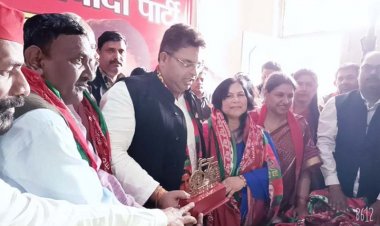 पार्षद बीना रावत समेत कई भाजपाई सपा में हुए शामिल : सरोजनीनगर विधानसभा में सपा हुई औऱ मजबूत