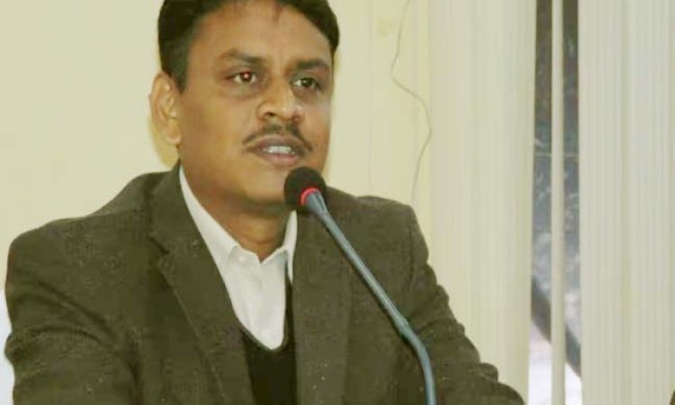 यूपी सरकार ने 13 आईएएस व 20 पीसीएस के ट्रांसफर, एस राजलिंगम वाराणसी के नए जिलाधिकारी