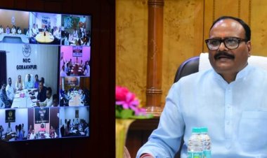 उपमुख्यमंत्री ब्रजेश पाठक ने वीडियो कांफ्रेंसिंग के माध्यम से की विभागीय समीक्षा बैठक