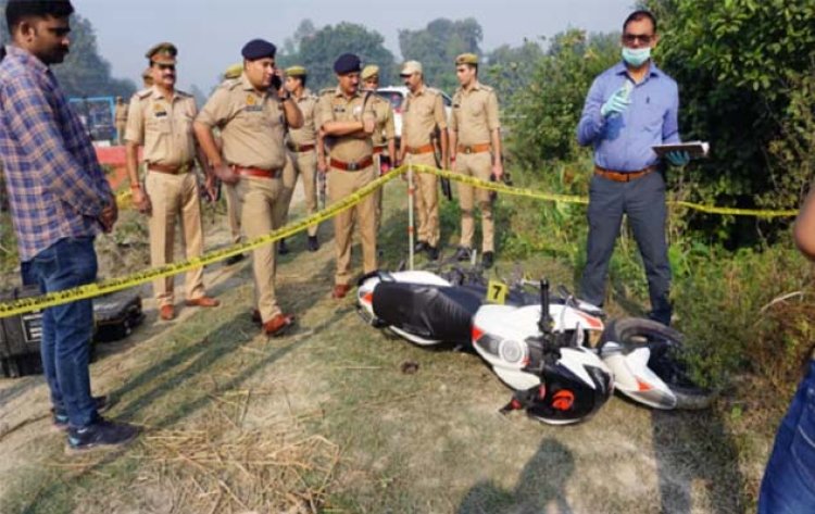 लंबे समय से फरार था आरोपी : सीतापुर में 25 हजार के वांछित अपराधी की पुलिस से मुठभेड़, गिरफ्तार किया गया