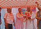 गीतों के बीच आशियाना कालोनी में हुई रंगारंग होली