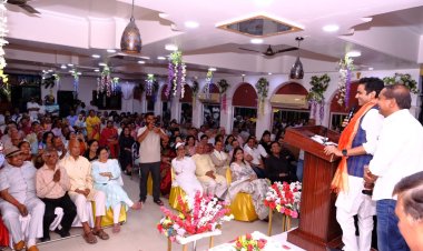 सांसद राजनाथ सिंह के चुनाव प्रचार में विधायक पंकज सिंह ने सीनियर लीगल एडवाइजरों, अधिवक्ताओं, व्यवसाईयों और अध्यापकों से किया जनसम्पर्क