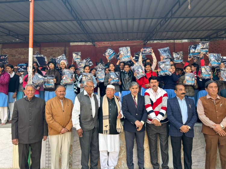पढ़ाई पर अधिक ध्यान दें बच्चे: नानक चंद