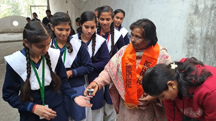 रोहिणी मोंटेसरी स्कूल में मंगलमान: स्वच्छता, संस्कृति और तकनीक का अद्भुत संगम